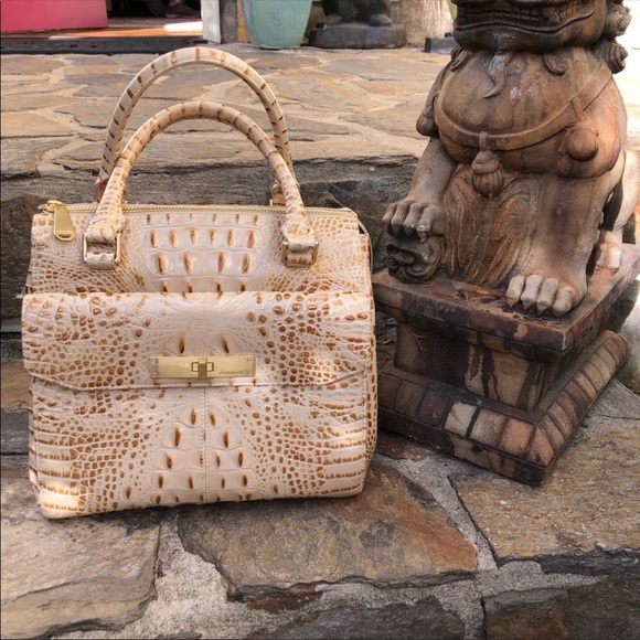 Brahmin Handbags - Cream and gold Brahmin handbag.